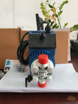 Bơm định lượng SEKO AML200NPE